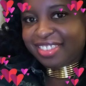 Meet your Posher, Nicola